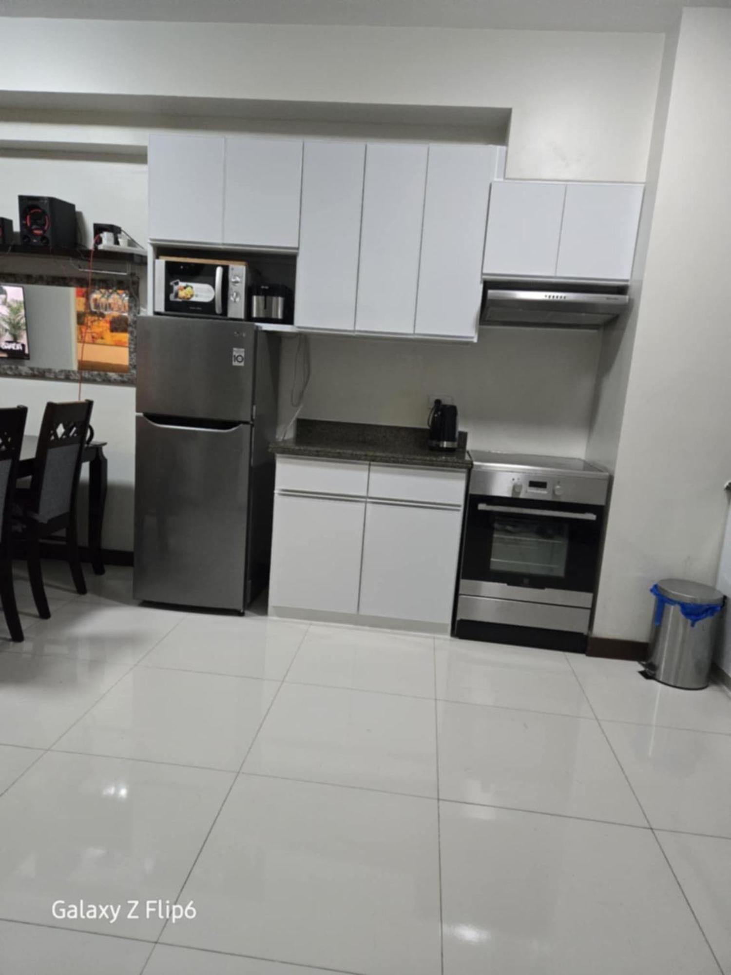 Brio Towers Condominuim Mandaluyong Eksteriør billede